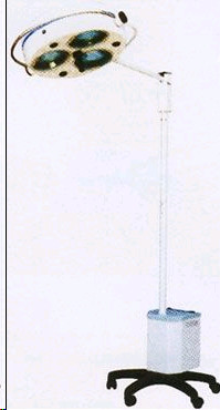 Світильник операційний L2000-3E -"БІОМЕД", трехрефлекторній пересувний (аварійне живлення)