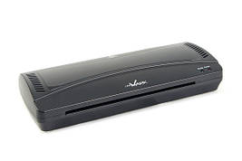 Пакетний ламінатор LamiMark Senator 330. Формат - А3. Плівка -75-125 мк.  Ламінування фото.