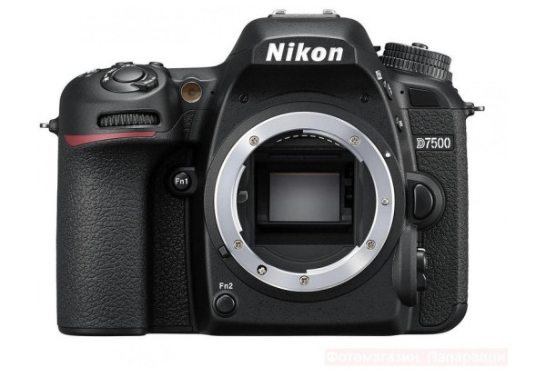 Nikon D7500 body 