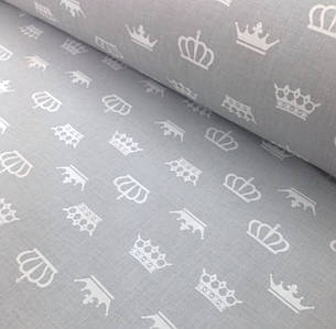 Бавовняна тканина польська білі корони на сірому