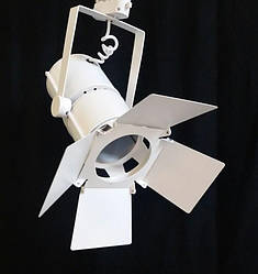Універсальний світильник прожектор лофтТ-34 (білий,чорний)