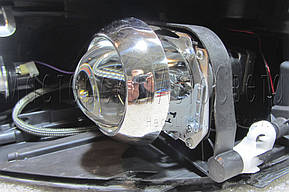 AUDI Q7 замена линз в фарах 1