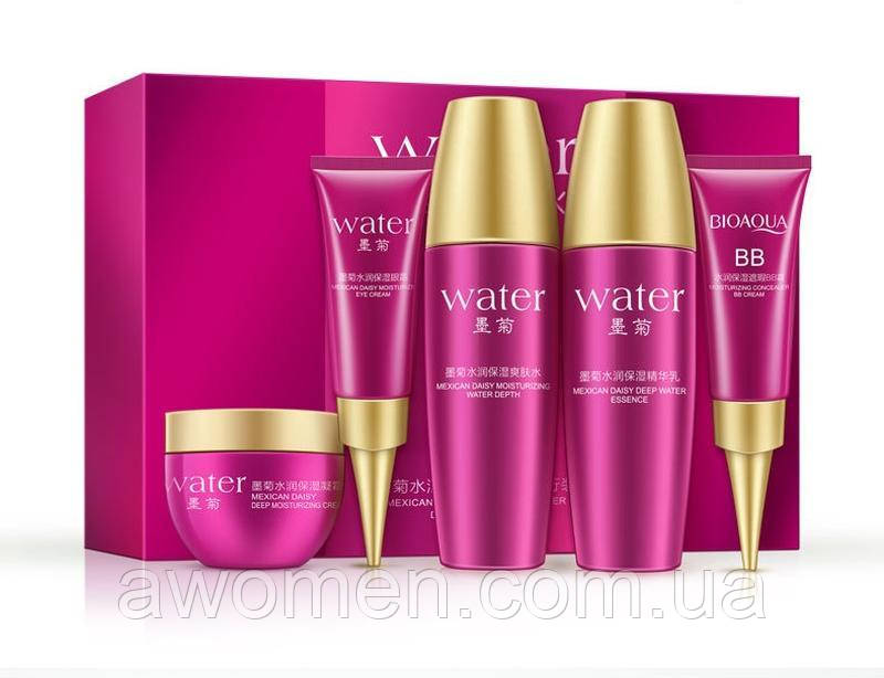 Мінінабір Bioaqua Water Special Set з гіалуроновою кислотою й екстрактом хризантеми.
