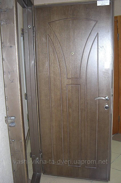 Двері вхідні металеві з плитами шпон дуб на замовлення виготовляємо - фото 9 - id-p957125