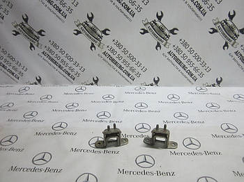 Петля дверей mercedes w163 ml-сlass