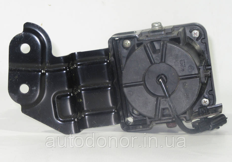 Сигнал заднего хода предупреждающий (зуммер) Nissan Leaf ZE0