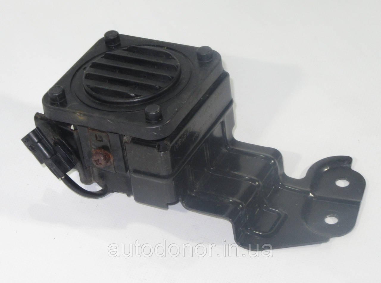 Сигнал заднего хода предупреждающий (зуммер) Nissan Leaf ZE0