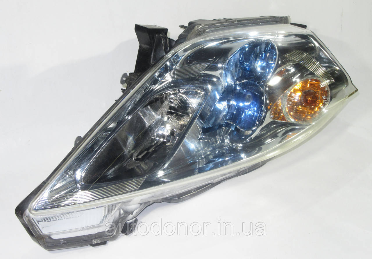 Фара передня LED ліва АМЕРИКА ICHIKOH Nissan Leaf ZE0 / AZE0 (10-17) 26075-3NA0A