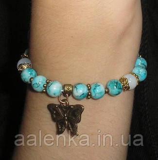 Браслет із мармуру та нефриту на гумці з підвіскою Метелик