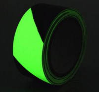 Фотолюминесцентная разметочна лента для выходов предупреждающая Egress Glow Heskins. H8101D25