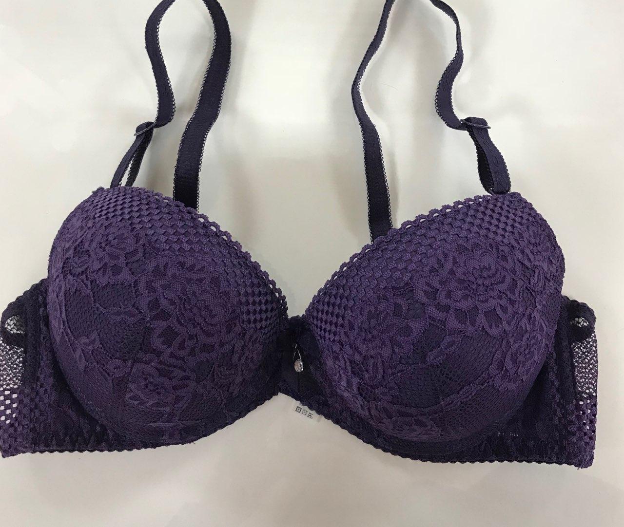 Бюстгальтер push-up мереживний В чашка