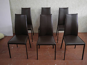 Оббивка стільців в кожзам