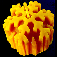 Новорічна воскова свічка "Сніжинка #1" з натурального бджолиного воску