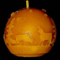 Новорічна воскова свічка "Кулька Лапландія" з натурального бджолиного воску