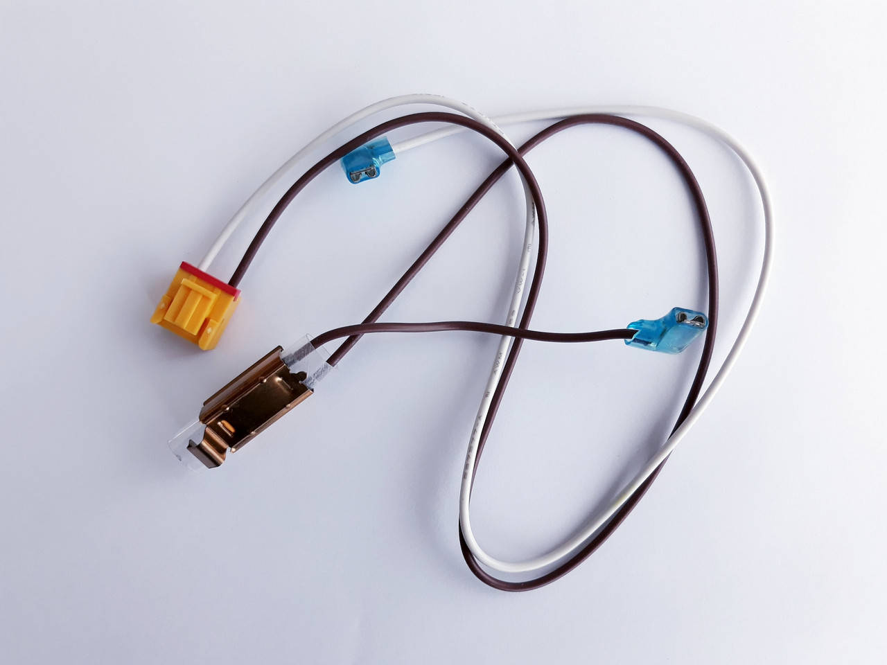 

Термодатчик двигателя пылесоса Samsung DJ39-00105C