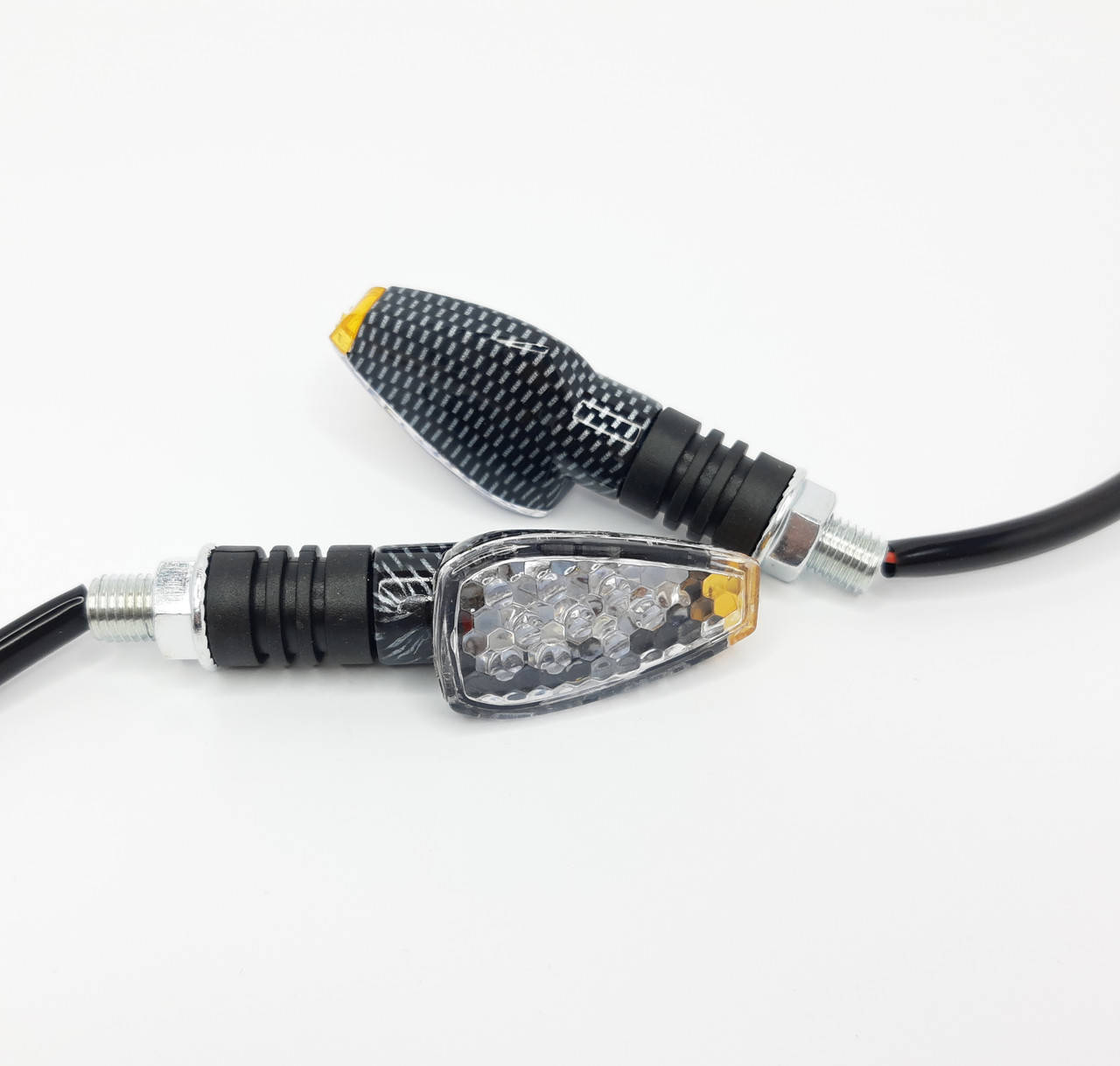 

Поворотники светодиодные на мотоцикл Street Carbon на гибкой ножке