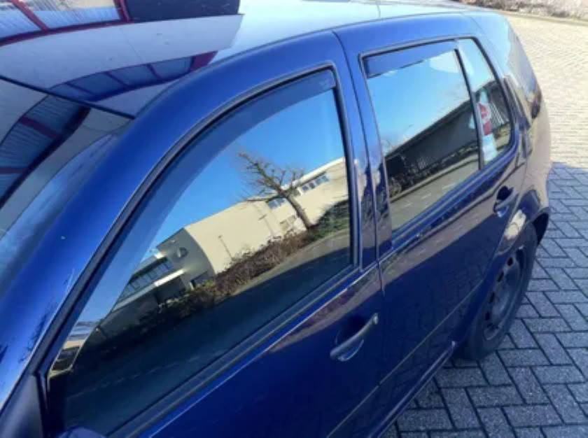 

Ветровики вставные для VOLKSWAGEN GOLF 4 (1997-2004) HTB/COMBI HEKO Team