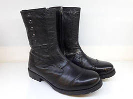 Чоловічі чоботи