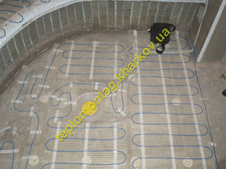 Обогрев бани на основе электрических нагревательных кабелей и матов