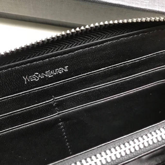 Кошелёк Ив Сен Лоран натуральная кожа, цвет черный: продажа, цена