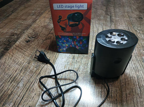 Світлодіодний проектор ST7006 12LED light новорічний (сніжинки з ялинками), фото 2
