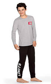 Хлопчачі піжами і костюми