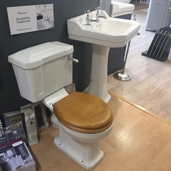 Унитаз ретро с бачком и белой крышкой Burlington P5 + C3 Англия ...