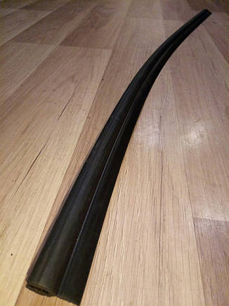 Ущільнювач гумовий стійки кабіни Iveco Eurocargo 504059005, фото 2