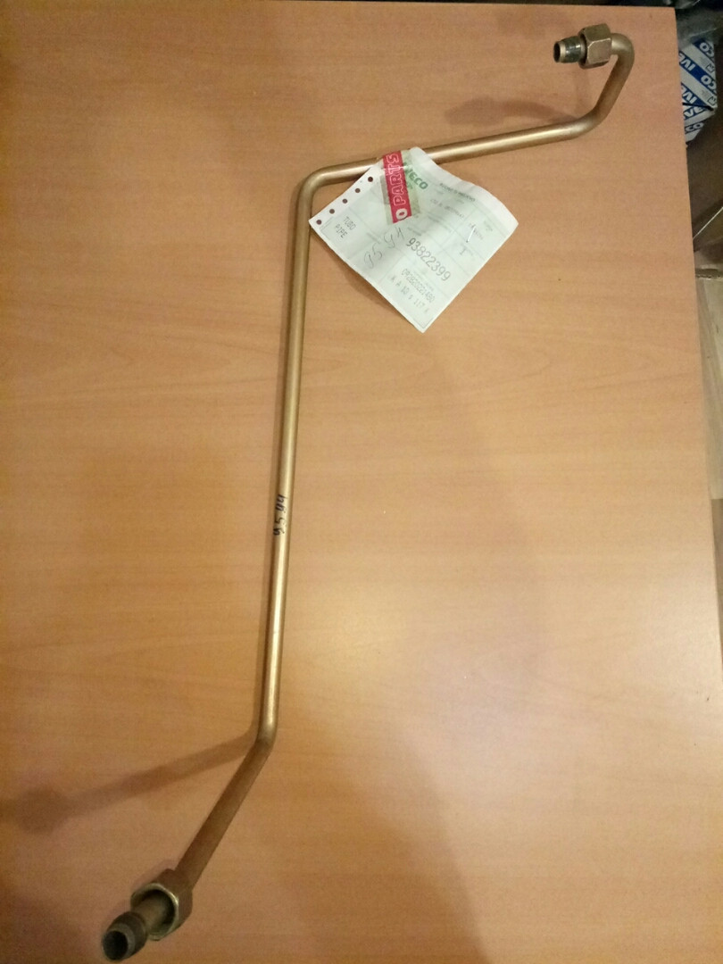 Трубка IVECO 93822399