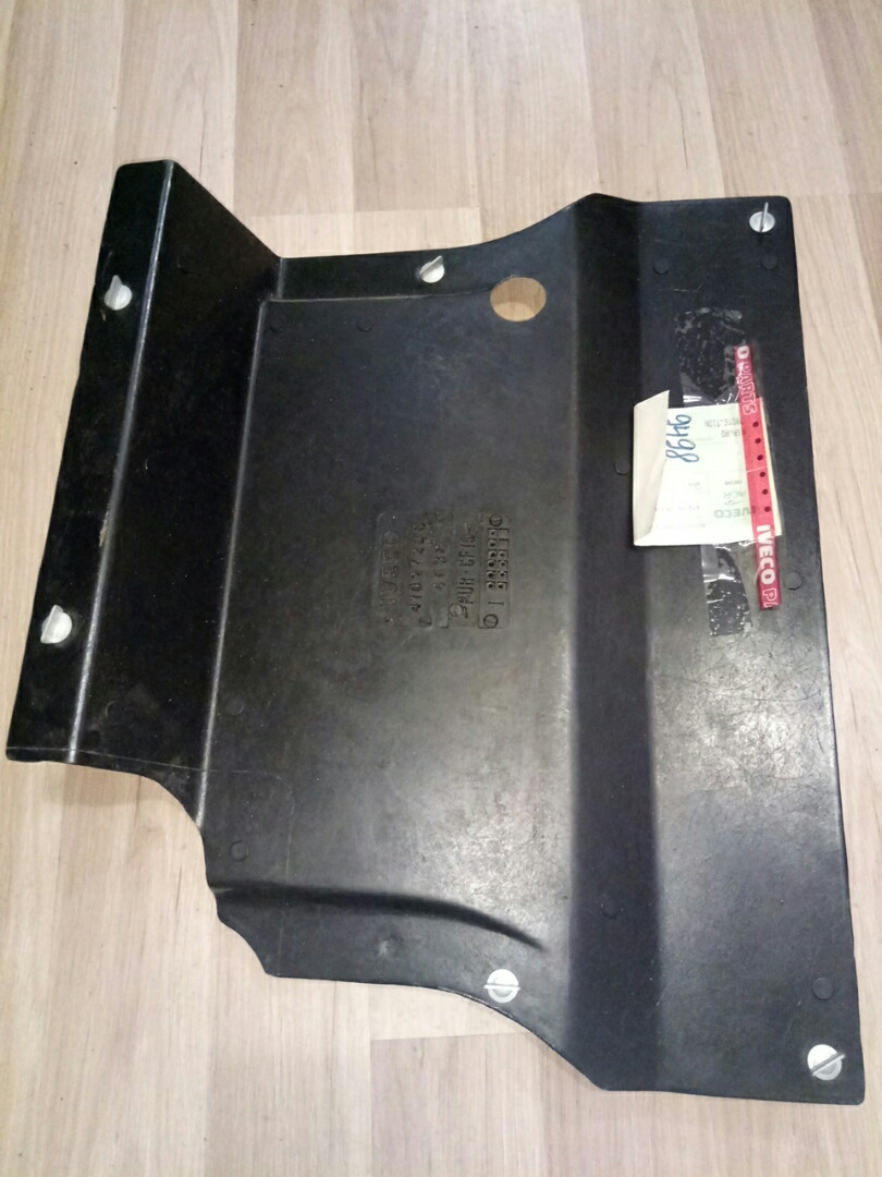 Зашита пластикова Iveco Eurotech 41027238