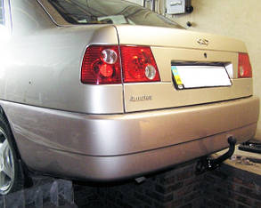 Фаркоп Chery Amulet (ліфбек 2003-2010) (Фаркоп Чері Амулет) Автопристрій