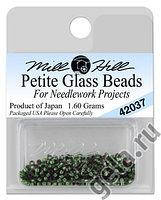 42037 бисер Mill Hill, Green Velvet Petite Glass Beads