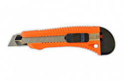 Ніж зміцнений Favorit 18 мм