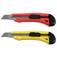 Ніж з відламним лезом Favorit 18 мм гумова ручка