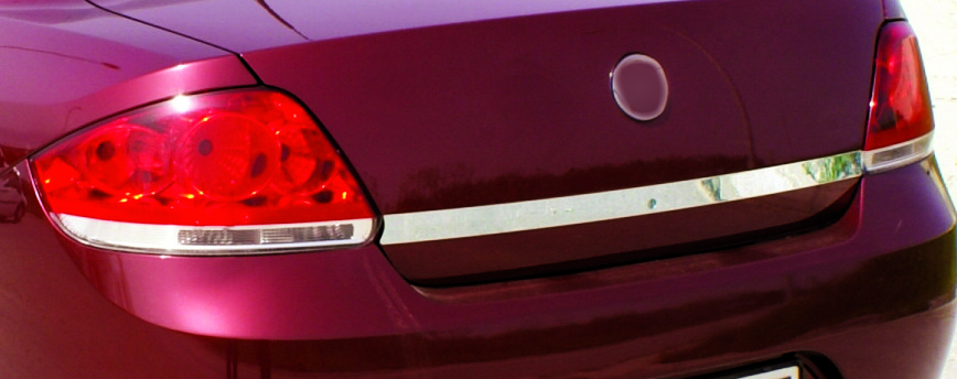 Накладка над номером 2006-2012 (нерж) - Fiat Linea 2006+ і 2013+ рр.