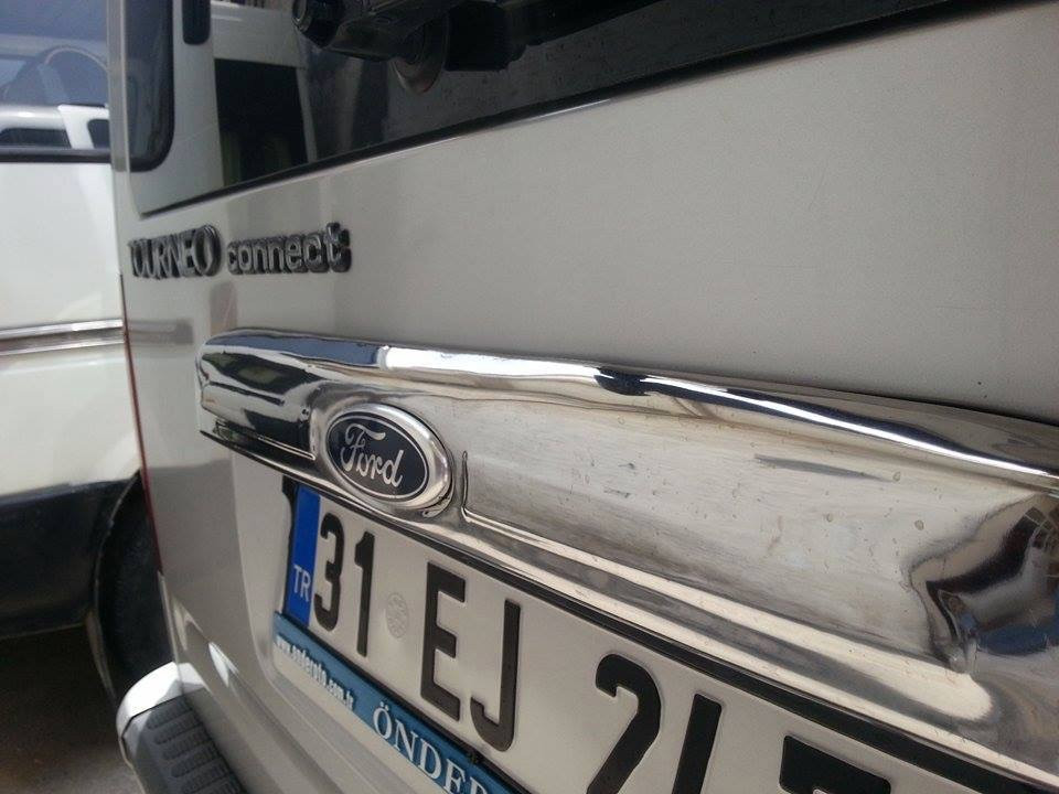 Хром планка над номером (установка на рідну, нерж.) - Ford Connect 2010-2014 рр.