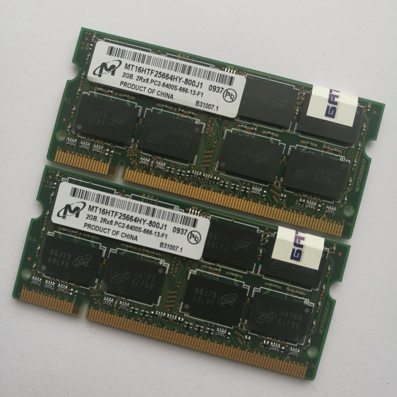 Пара оперативної пам'яті Micron SODIMM DDR2 4Gb (2Gb+2Gb) 800MHz 6400s CL6 (MT16HTF25664HY-800J1) Б/В