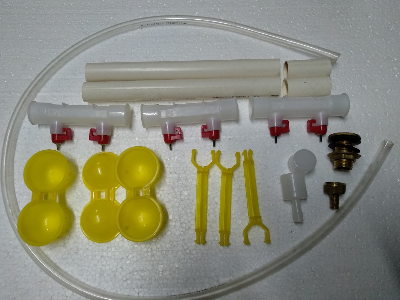 Комплект ніпельних поїлок на 40 голів Ніпельні напувалки, фото 1