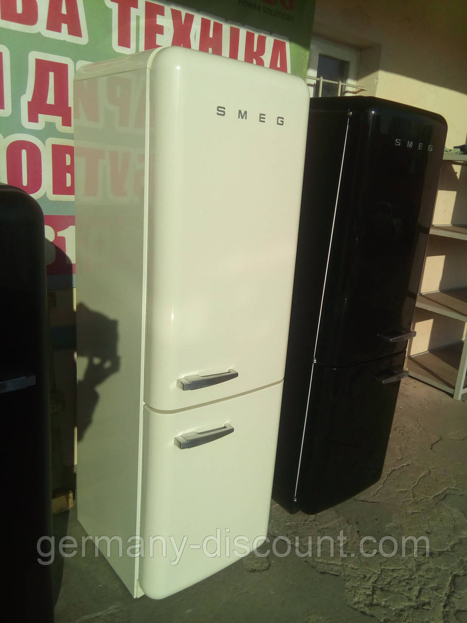 Двокамерний холодильник Smeg FAB 32 RPN1