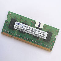 Оперативная память для ноутбука Samsung SODIMM DDR2 1Gb 800MHz 6400s CL6 (M470T2864EH3-CF7) Б/У