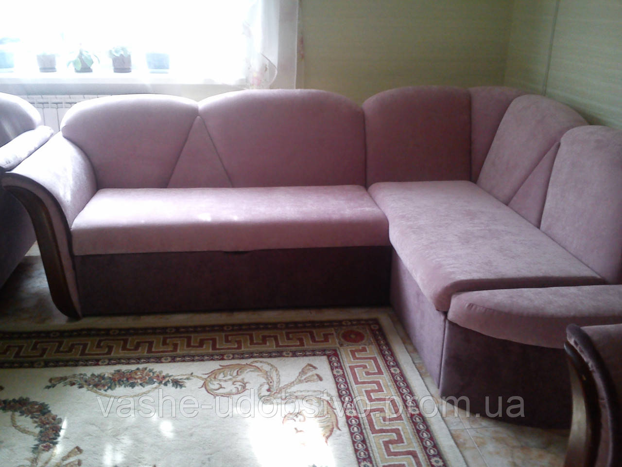 Перетяжка меблів.
