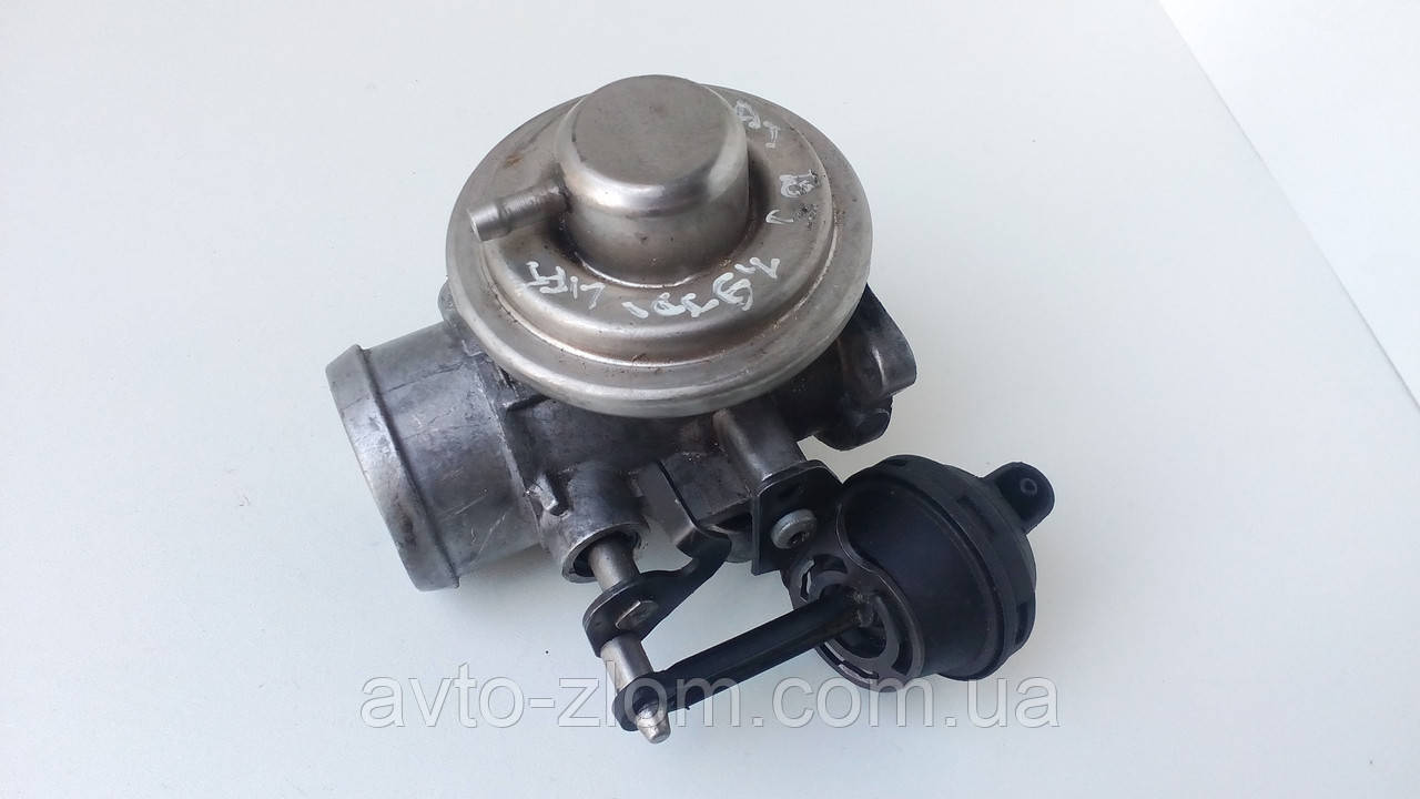 Клапан EGR Volkswagen Passat B5, Audi A4, Пассат Б5, Ауді А4. 1,9TDI. 038131501G.