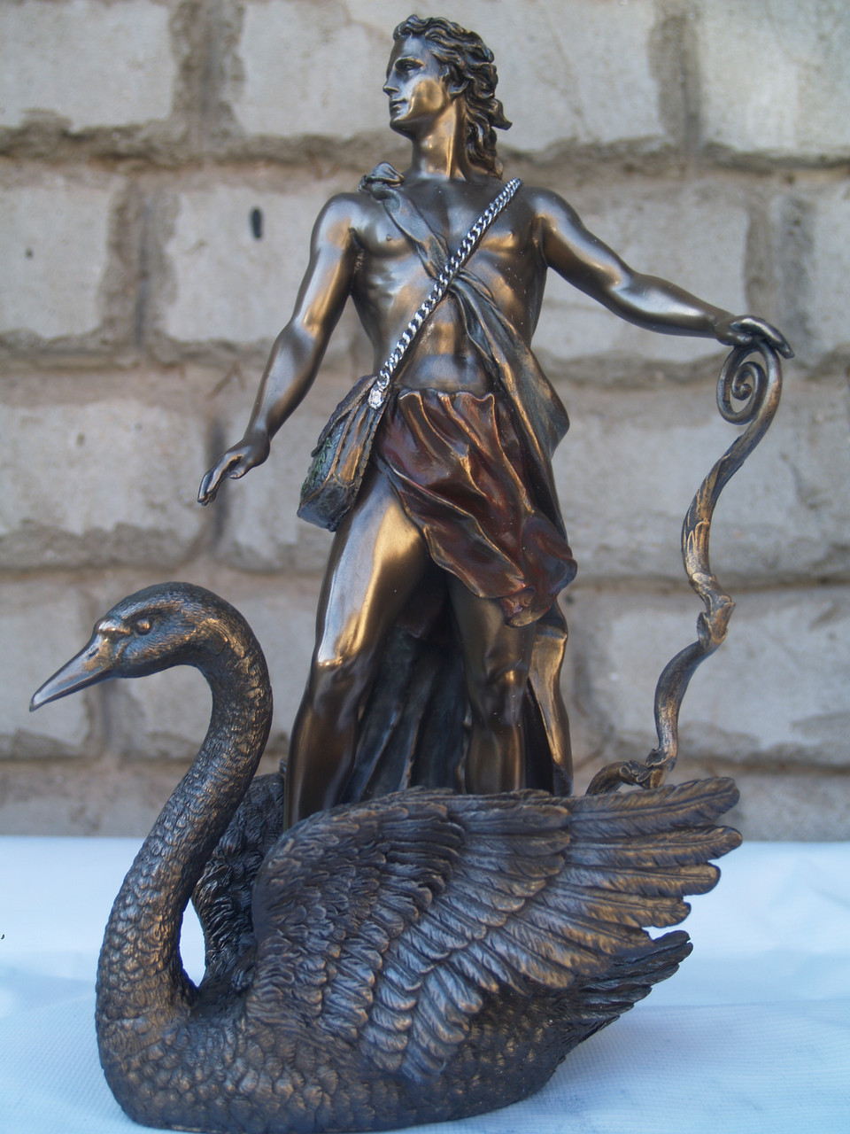 Статуетка Veronese Аполлон на лободі 36 см 72874 фігурка статуетка веронезе верона VE