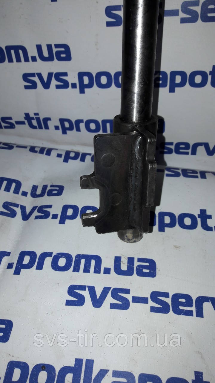 Купить Вилка включения задней передачи КПП ZF 181-221, 1315406082, цена ...