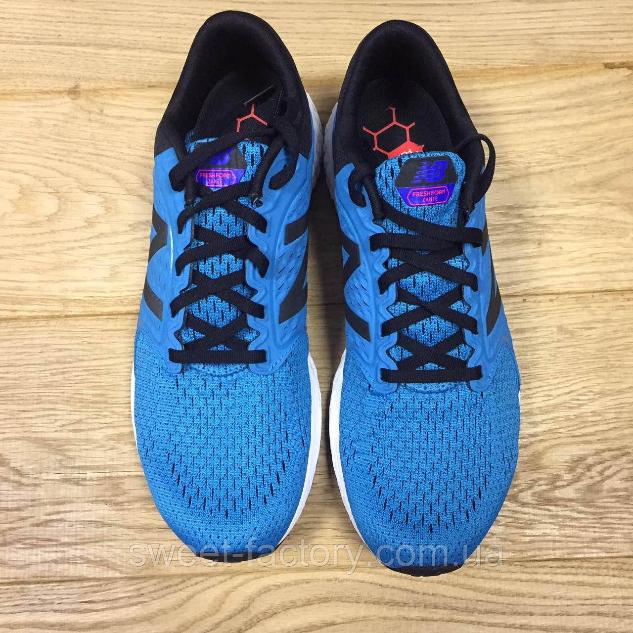 Кросівки New Balance Fresh Foam Fente v4