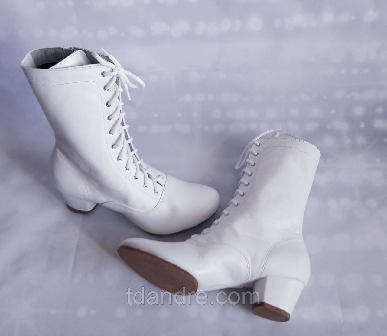 Чобітки для танців білі на шнурках із роздільною підошвою, фото 1