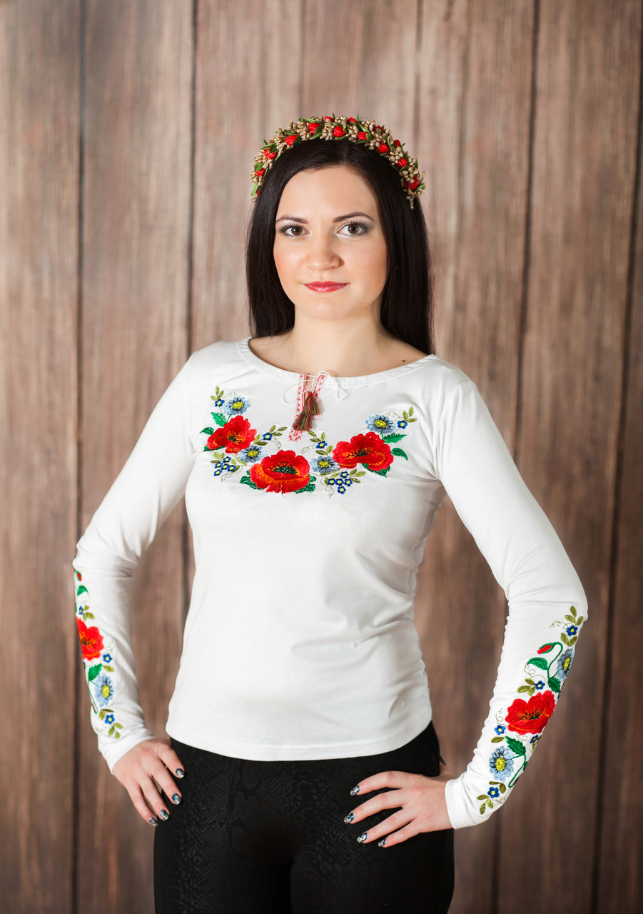 Класична жіноча біла вишиванка із квітковим орнаментом «Українські барви»
