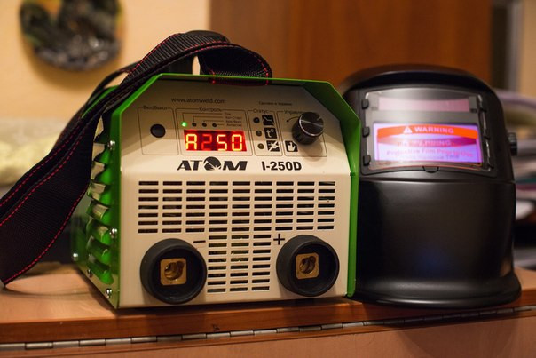 Инверторный сварочный аппарат Атом I-250D - фото 4 - id-p44234195