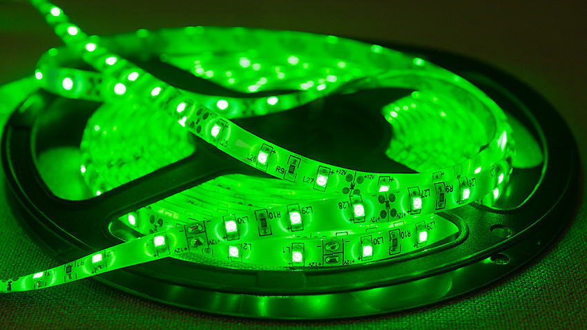 Світлодіодна стрічка SMD 3528 60 LED/м, негерметична IP33, зелена.