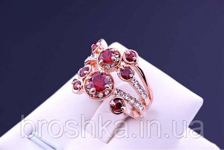 Кільце широке позолочена біжутерія з бордовими камінням Swarovski, фото 2